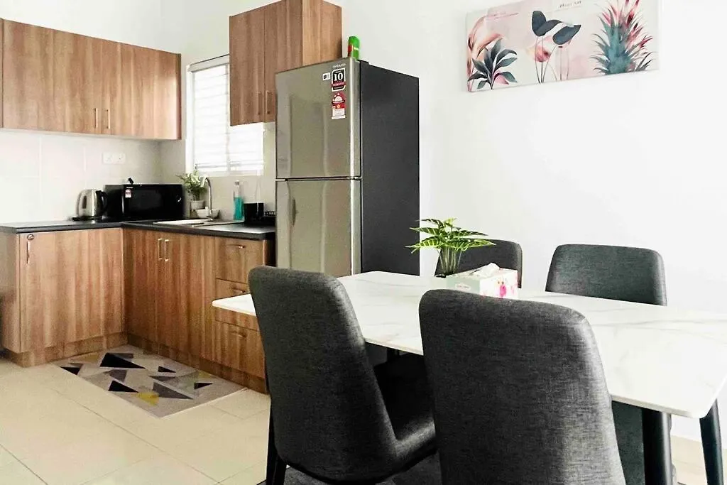 Minimalist Cozy Suite@ Klia1/2 Sepang 0*,  Malaysia