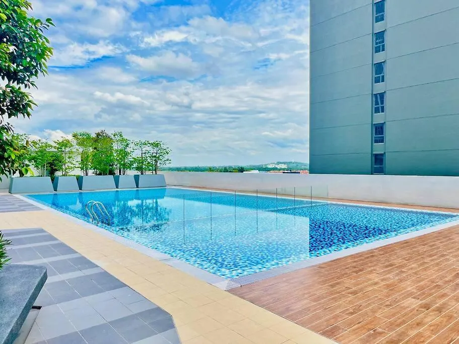 Minimalist Cozy Suite@ Klia1/2 Sepang Apartment